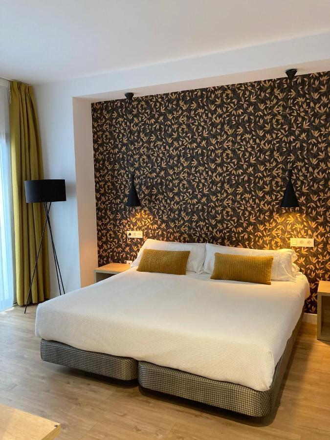 Rincon 13 - Mares (Adults Only) Hotel Torre Del Mar Buitenkant foto
